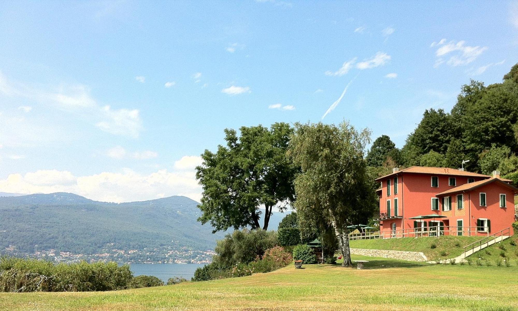 Locanda Pozzetto Laveno-Mombello Bagian luar foto
