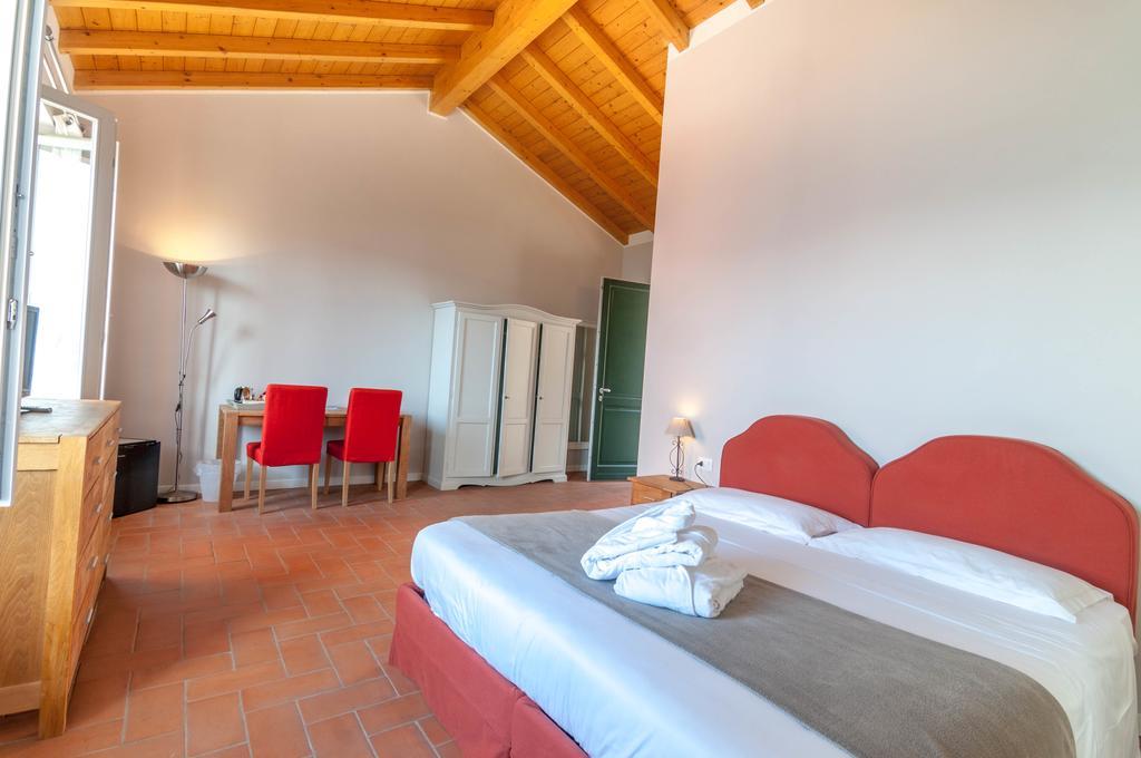 Locanda Pozzetto Laveno-Mombello Bagian luar foto