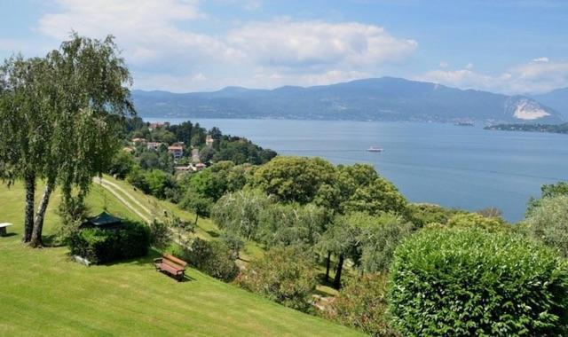 Locanda Pozzetto Laveno-Mombello Bagian luar foto