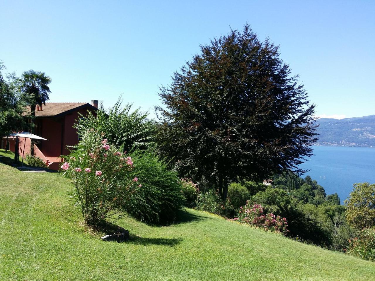 Locanda Pozzetto Laveno-Mombello Bagian luar foto
